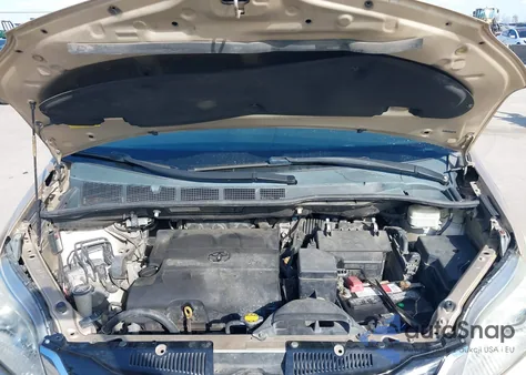 2011 Toyota Sienna Limited V6 из США, поврежденный, VIN 5TDYK3DCXBS063741